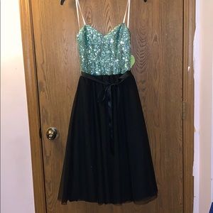 !NWT! Blue Sequin Formal Dress 💙